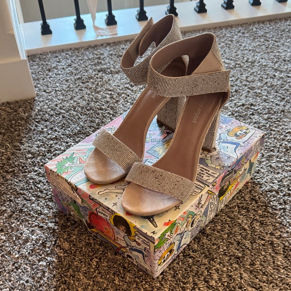 Jeffrey Campbell Lindsay Heel